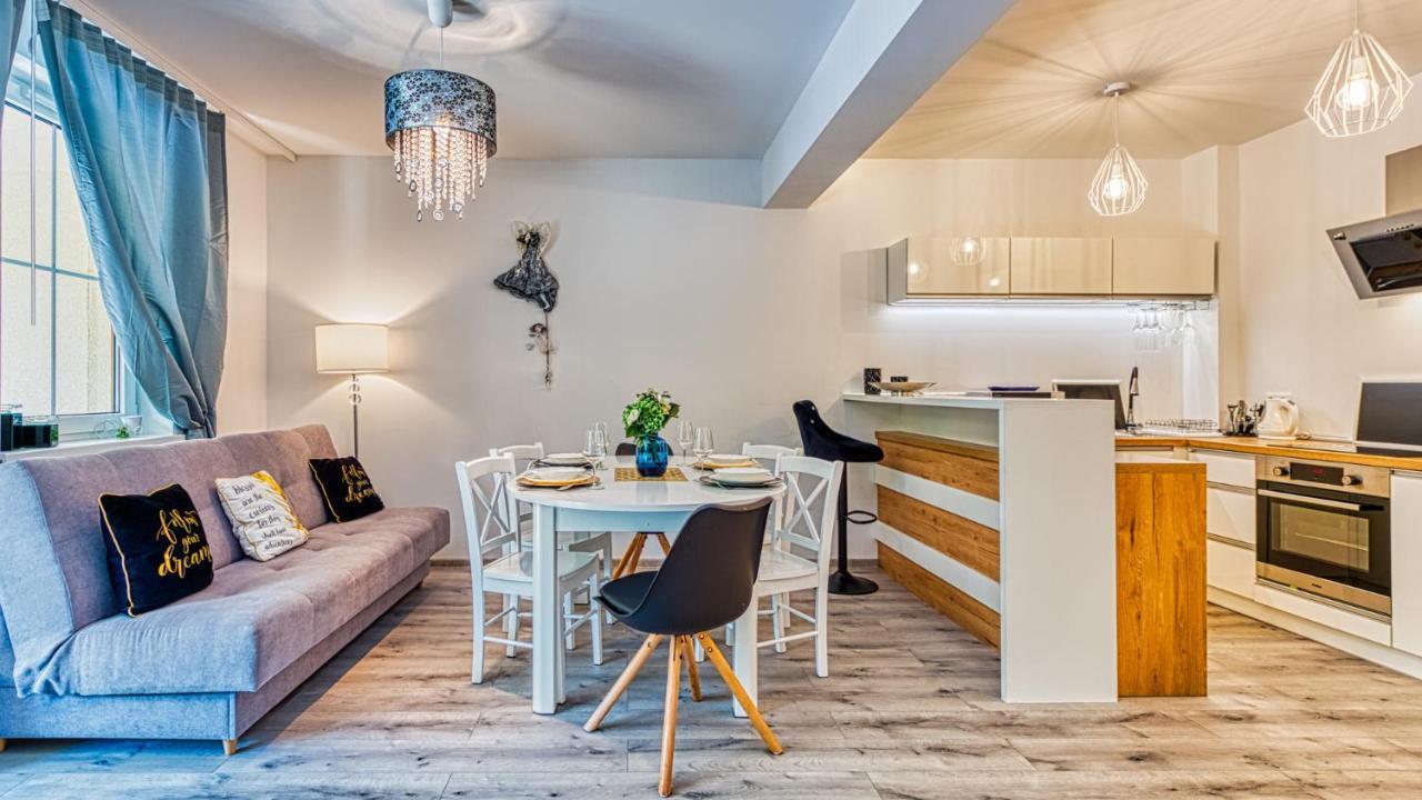 Apartamenty Centrum - Wyszynskiego 9 By Royal Aparts Świeradów-Zdrój Εξωτερικό φωτογραφία
