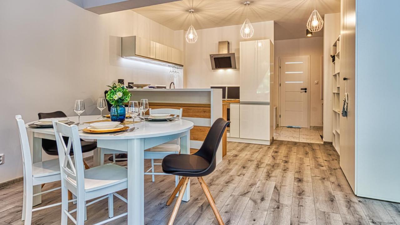 Apartamenty Centrum - Wyszynskiego 9 By Royal Aparts Świeradów-Zdrój Εξωτερικό φωτογραφία